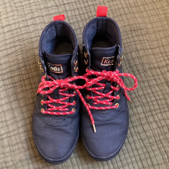 Keds Scout boots, black with red laces, great for rain and snow - Picture 1 of 4